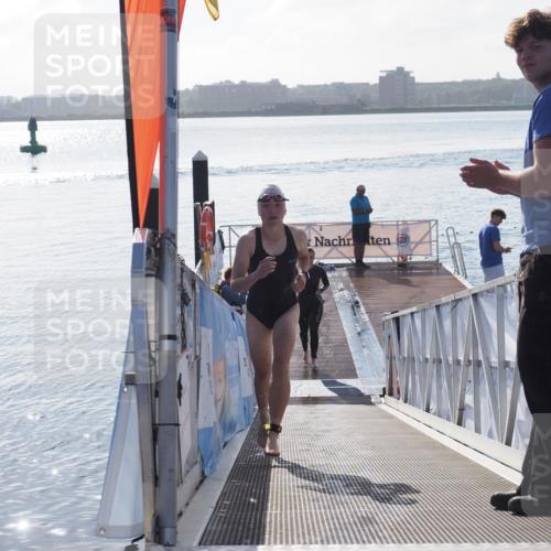 17.08.2025 - KN Förde Triathlon 2025 MichiJ http://msf.ph/oto/8576329 17.08.2025 09:10:13 Schwimmen 102, 110, 102, 109, 114, 119, 120 meine-sportfotos.de