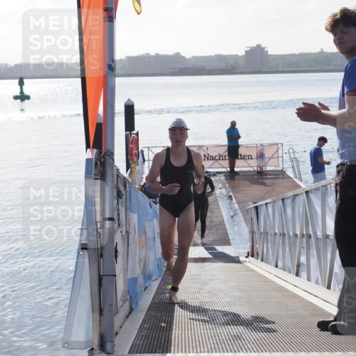 17.08.2025 - KN Förde Triathlon 2025 MichiJ http://msf.ph/oto/8576332 17.08.2025 09:10:13 Schwimmen 102, 110, 102, 109, 114, 119, 120 meine-sportfotos.de