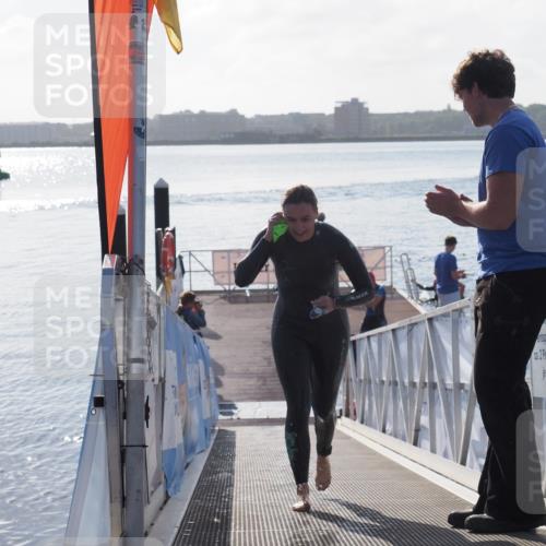 17.08.2025 - KN Förde Triathlon 2025 MichiJ http://msf.ph/oto/8576359 17.08.2025 09:10:18 Schwimmen 102, 110, 120, 105, 109, 114, 119, 120 meine-sportfotos.de
