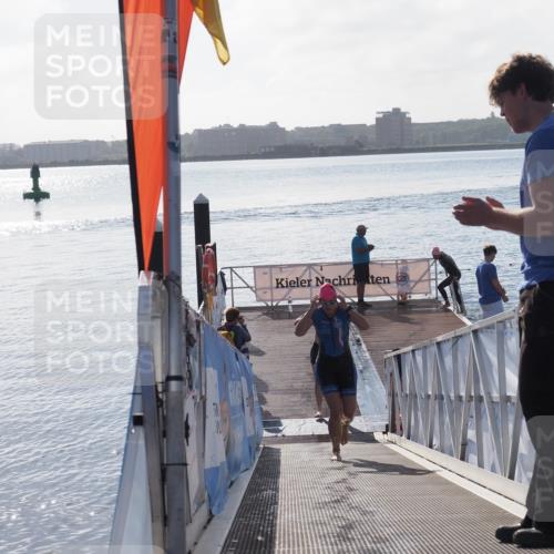 17.08.2025 - KN Förde Triathlon 2025 MichiJ http://msf.ph/oto/8576377 17.08.2025 09:10:21 Schwimmen 102, 109, 120, 105, 109, 114, 119, 253 meine-sportfotos.de