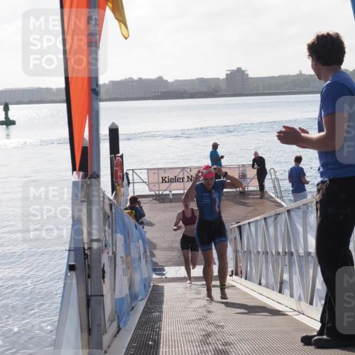 17.08.2025 - KN Förde Triathlon 2025 MichiJ http://msf.ph/oto/8576380 17.08.2025 09:10:22 Schwimmen 102, 109, 119, 120, 105, 109, 114, 119, 253 meine-sportfotos.de
