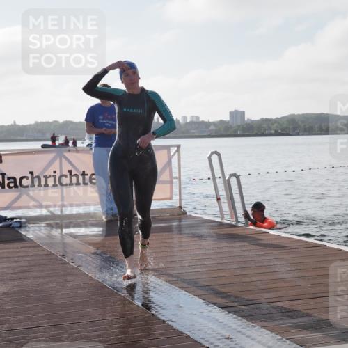 17.08.2025 - KN Förde Triathlon 2025 KatJ http://msf.ph/oto/8576388 17.08.2025 09:13:12 Schwimmen 122, 126, 130, 122, 126, 130 meine-sportfotos.de