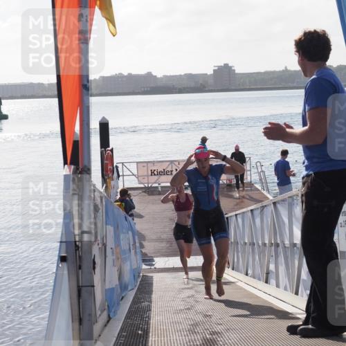 17.08.2025 - KN Förde Triathlon 2025 MichiJ http://msf.ph/oto/8576391 17.08.2025 09:10:22 Schwimmen 102, 109, 119, 120, 105, 109, 114, 119, 253 meine-sportfotos.de
