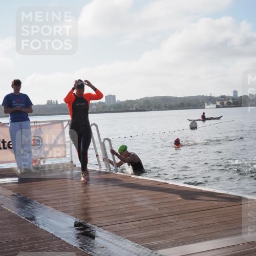 17.08.2025 - KN Förde Triathlon 2025 KatJ http://msf.ph/oto/8576404 17.08.2025 09:13:19 Schwimmen 122, 130, 135, 198, 122, 130, 135, 198 meine-sportfotos.de