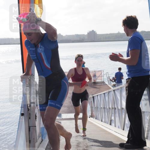 17.08.2025 - KN Förde Triathlon 2025 MichiJ http://msf.ph/oto/8576421 17.08.2025 09:10:24 Schwimmen 102, 109, 119, 120, 105, 109, 114, 119, 253 meine-sportfotos.de