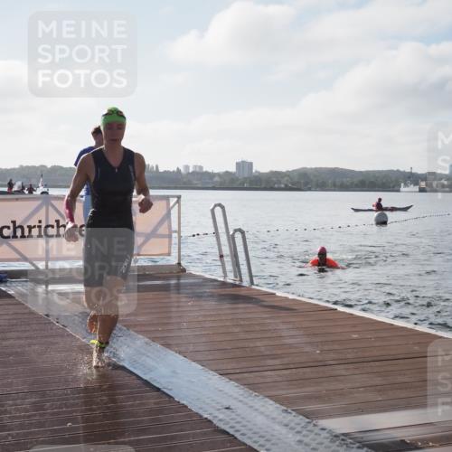 17.08.2025 - KN Förde Triathlon 2025 KatJ http://msf.ph/oto/8576433 17.08.2025 09:13:24 Schwimmen 135, 148, 198, 122, 130, 135, 148, 198 meine-sportfotos.de