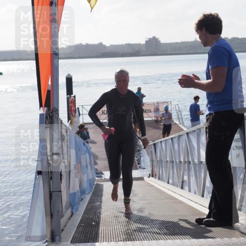 17.08.2025 - KN Förde Triathlon 2025 MichiJ http://msf.ph/oto/8576483 17.08.2025 09:10:29 Schwimmen 109, 114, 119, 120, 105, 113, 114, 253 meine-sportfotos.de