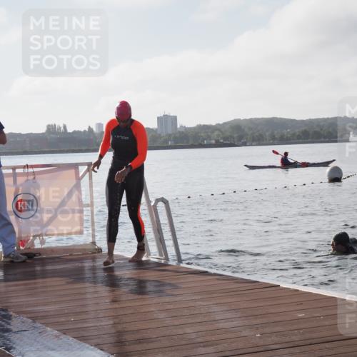 17.08.2025 - KN Förde Triathlon 2025 KatJ http://msf.ph/oto/8576486 17.08.2025 09:13:35 Schwimmen 138, 148, 151, 135, 138, 148, 198 meine-sportfotos.de