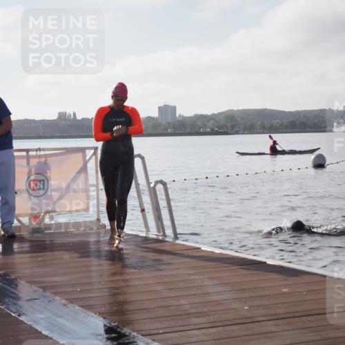 17.08.2025 - KN Förde Triathlon 2025 KatJ http://msf.ph/oto/8576494 17.08.2025 09:13:36 Schwimmen 138, 148, 151, 135, 138, 148, 198 meine-sportfotos.de
