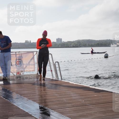 17.08.2025 - KN Förde Triathlon 2025 KatJ http://msf.ph/oto/8576496 17.08.2025 09:13:36 Schwimmen 138, 148, 151, 135, 138, 148, 198 meine-sportfotos.de