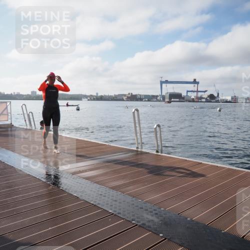 17.08.2025 - KN Förde Triathlon 2025 KatJ http://msf.ph/oto/8576522 17.08.2025 09:13:38 Schwimmen 138, 148, 151, 138, 148, 151 meine-sportfotos.de