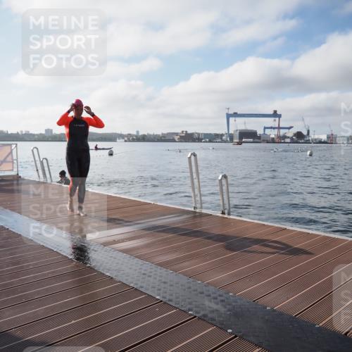 17.08.2025 - KN Förde Triathlon 2025 KatJ http://msf.ph/oto/8576524 17.08.2025 09:13:38 Schwimmen 138, 148, 151, 138, 148, 151 meine-sportfotos.de