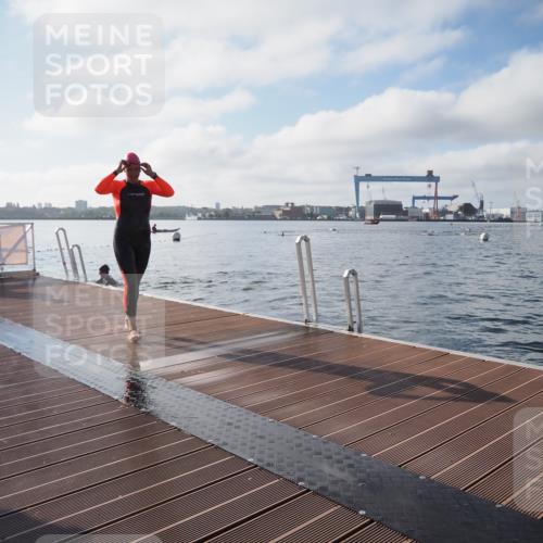 17.08.2025 - KN Förde Triathlon 2025 KatJ http://msf.ph/oto/8576526 17.08.2025 09:13:39 Schwimmen 138, 151, 138, 148, 151 meine-sportfotos.de