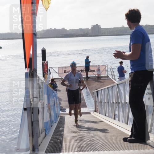 17.08.2025 - KN Förde Triathlon 2025 MichiJ http://msf.ph/oto/8576527 17.08.2025 09:10:34 Schwimmen 105, 109, 114, 119, 253, 105, 113, 121, 253 meine-sportfotos.de