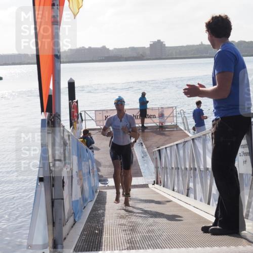 17.08.2025 - KN Förde Triathlon 2025 MichiJ http://msf.ph/oto/8576529 17.08.2025 09:10:34 Schwimmen 105, 109, 114, 119, 253, 105, 113, 121, 253 meine-sportfotos.de