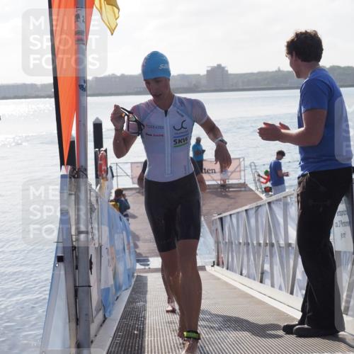 17.08.2025 - KN Förde Triathlon 2025 MichiJ http://msf.ph/oto/8576554 17.08.2025 09:10:36 Schwimmen 105, 114, 119, 253, 105, 113, 121, 253 meine-sportfotos.de