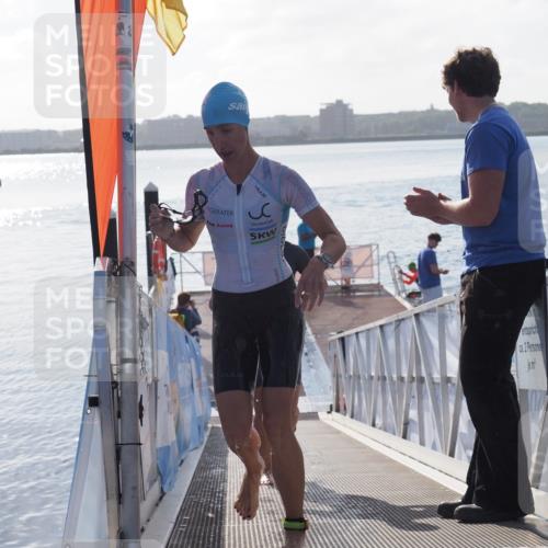 17.08.2025 - KN Förde Triathlon 2025 MichiJ http://msf.ph/oto/8576556 17.08.2025 09:10:36 Schwimmen 105, 114, 119, 253, 105, 113, 121, 253 meine-sportfotos.de