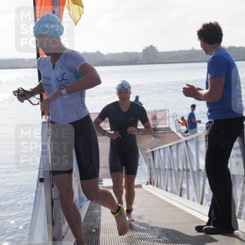 17.08.2025 - KN Förde Triathlon 2025 MichiJ http://msf.ph/oto/8576561 17.08.2025 09:10:36 Schwimmen 105, 114, 119, 253, 105, 113, 121, 253 meine-sportfotos.de