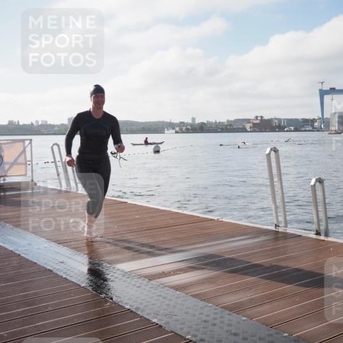 17.08.2025 - KN Förde Triathlon 2025 KatJ http://msf.ph/oto/8576563 17.08.2025 09:13:45 Schwimmen 138, 151, 138, 151 meine-sportfotos.de
