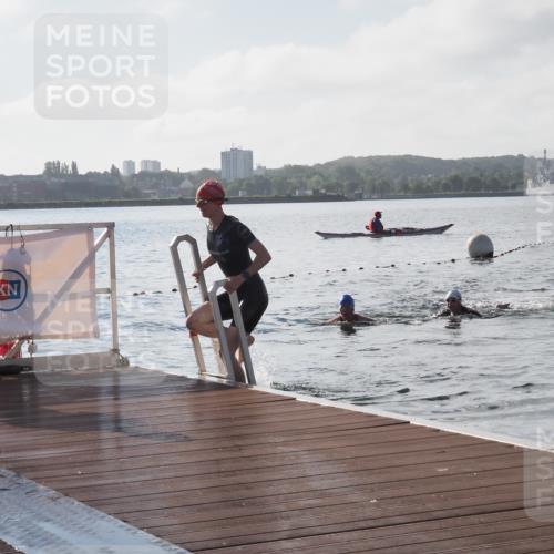 17.08.2025 - KN Förde Triathlon 2025 KatJ http://msf.ph/oto/8576568 17.08.2025 09:14:28 Schwimmen 140, 140 meine-sportfotos.de
