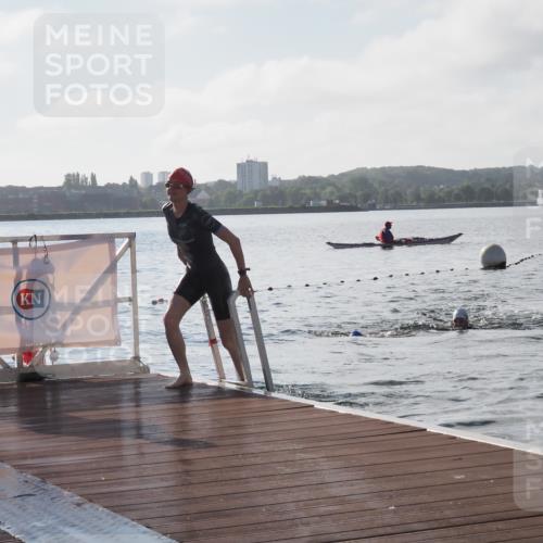 17.08.2025 - KN Förde Triathlon 2025 KatJ http://msf.ph/oto/8576572 17.08.2025 09:14:29 Schwimmen 140, 140 meine-sportfotos.de