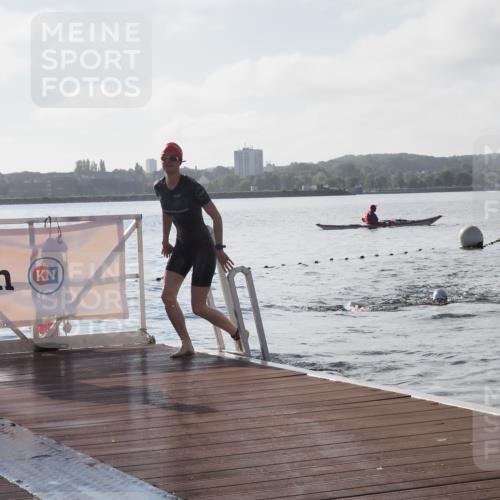 17.08.2025 - KN Förde Triathlon 2025 KatJ http://msf.ph/oto/8576574 17.08.2025 09:14:29 Schwimmen 140, 140 meine-sportfotos.de