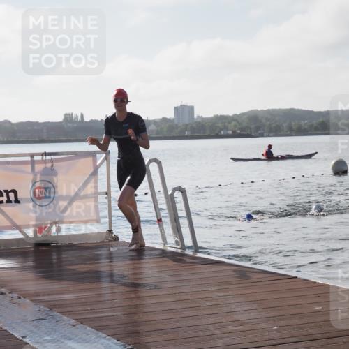 17.08.2025 - KN Förde Triathlon 2025 KatJ http://msf.ph/oto/8576578 17.08.2025 09:14:29 Schwimmen 140, 140 meine-sportfotos.de