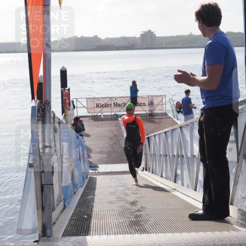 17.08.2025 - KN Förde Triathlon 2025 MichiJ http://msf.ph/oto/8576592 17.08.2025 09:10:43 Schwimmen 105, 113, 253, 113, 121 meine-sportfotos.de