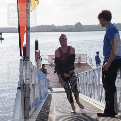 17.08.2025 - KN Förde Triathlon 2025 MichiJ http://msf.ph/oto/8576647 17.08.2025 09:10:49 Schwimmen 113, 121, 121 meine-sportfotos.de