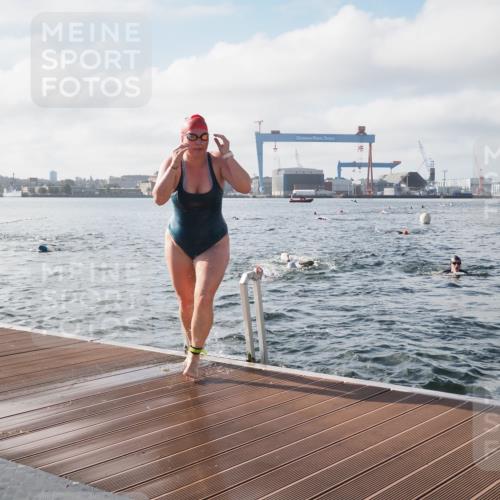 17.08.2025 - KN Förde Triathlon 2025 KatJ http://msf.ph/oto/8576656 17.08.2025 09:14:47 Schwimmen 128, 139, 146, 150, 155, 159, 128, 139, 146, 150, 155, 159 meine-sportfotos.de