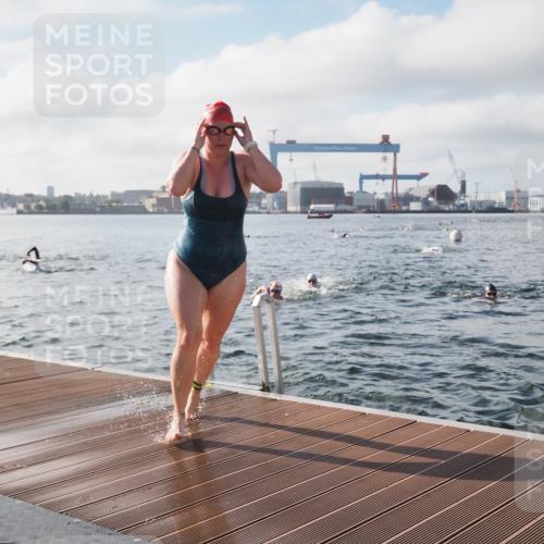 17.08.2025 - KN Förde Triathlon 2025 KatJ http://msf.ph/oto/8576662 17.08.2025 09:14:47 Schwimmen 128, 139, 146, 150, 155, 159, 128, 139, 146, 150, 155, 159 meine-sportfotos.de