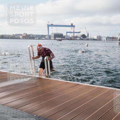 17.08.2025 - KN Förde Triathlon 2025 KatJ http://msf.ph/oto/8576711 17.08.2025 09:14:59 Schwimmen 133, 145, 146, 147, 152, 159, 133, 139, 146, 147, 150, 152, 159 meine-sportfotos.de