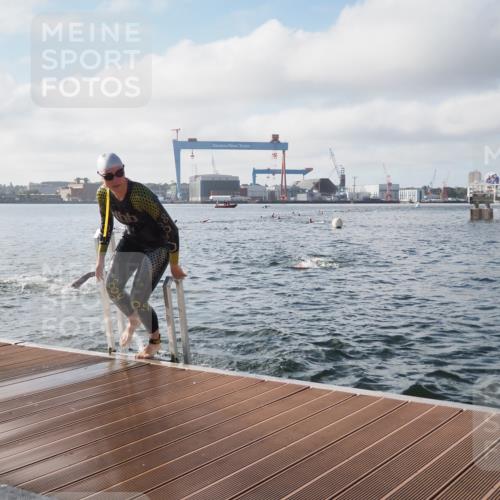 17.08.2025 - KN Förde Triathlon 2025 KatJ http://msf.ph/oto/8576749 17.08.2025 09:15:05 Schwimmen 133, 143, 145, 147, 152, 133, 145, 147, 152, 159 meine-sportfotos.de