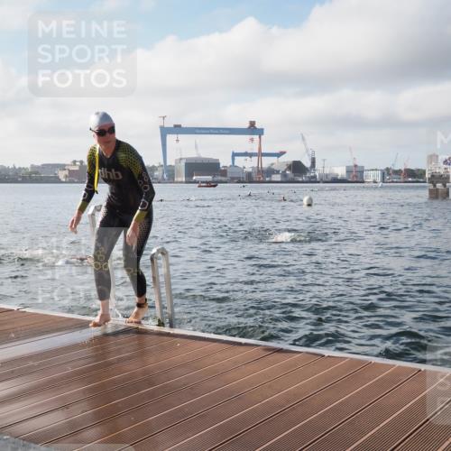 17.08.2025 - KN Förde Triathlon 2025 KatJ http://msf.ph/oto/8576751 17.08.2025 09:15:05 Schwimmen 133, 143, 145, 147, 152, 133, 145, 147, 152, 159 meine-sportfotos.de
