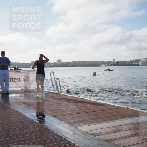 17.08.2025 - KN Förde Triathlon 2025 KatJ http://msf.ph/oto/8576768 17.08.2025 09:15:07 Schwimmen 133, 143, 145, 147, 152, 133, 145, 147, 152 meine-sportfotos.de