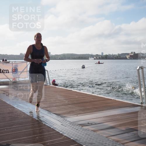 17.08.2025 - KN Förde Triathlon 2025 KatJ http://msf.ph/oto/8576787 17.08.2025 09:15:08 Schwimmen 133, 143, 145, 147, 133, 143, 145, 147, 152 meine-sportfotos.de