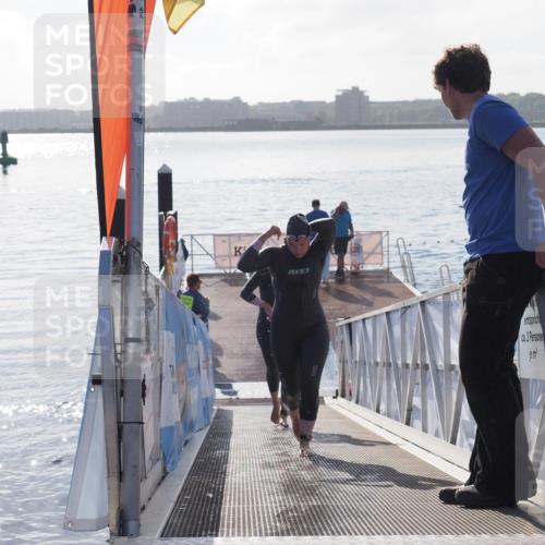 17.08.2025 - KN Förde Triathlon 2025 MichiJ http://msf.ph/oto/8576790 17.08.2025 09:11:28 Schwimmen 116, 125, 157, 125, 157 meine-sportfotos.de