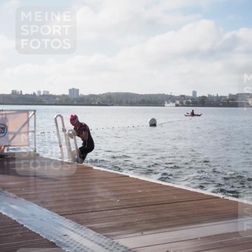 17.08.2025 - KN Förde Triathlon 2025 KatJ http://msf.ph/oto/8576793 17.08.2025 09:15:11 Schwimmen 143, 145, 147, 133, 143, 145, 147, 152 meine-sportfotos.de