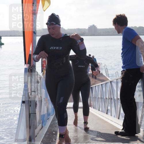 17.08.2025 - KN Förde Triathlon 2025 MichiJ http://msf.ph/oto/8576812 17.08.2025 09:11:30 Schwimmen 116, 125, 157, 125 meine-sportfotos.de