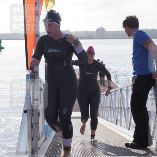 17.08.2025 - KN Förde Triathlon 2025 MichiJ http://msf.ph/oto/8576814 17.08.2025 09:11:30 Schwimmen 116, 125, 157, 125 meine-sportfotos.de