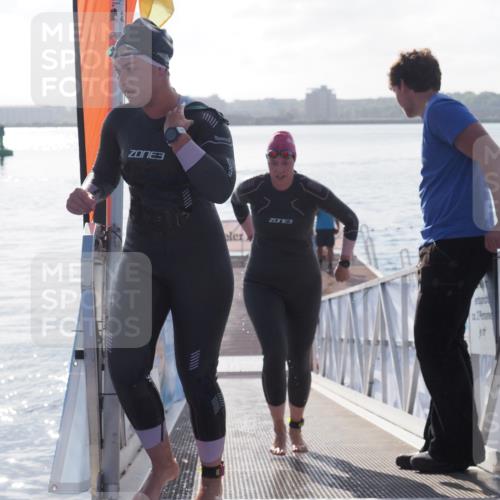 17.08.2025 - KN Förde Triathlon 2025 MichiJ http://msf.ph/oto/8576816 17.08.2025 09:11:30 Schwimmen 116, 125, 157, 125 meine-sportfotos.de