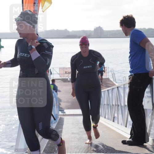 17.08.2025 - KN Förde Triathlon 2025 MichiJ http://msf.ph/oto/8576820 17.08.2025 09:11:30 Schwimmen 116, 125, 157, 125 meine-sportfotos.de