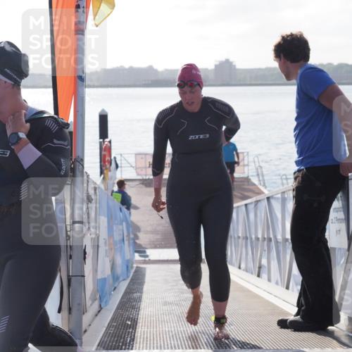 17.08.2025 - KN Förde Triathlon 2025 MichiJ http://msf.ph/oto/8576825 17.08.2025 09:11:31 Schwimmen 116, 125, 157, 125 meine-sportfotos.de
