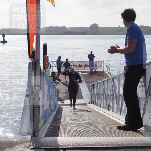 17.08.2025 - KN Förde Triathlon 2025 MichiJ http://msf.ph/oto/8576829 17.08.2025 09:12:25 Schwimmen 127, 127 meine-sportfotos.de