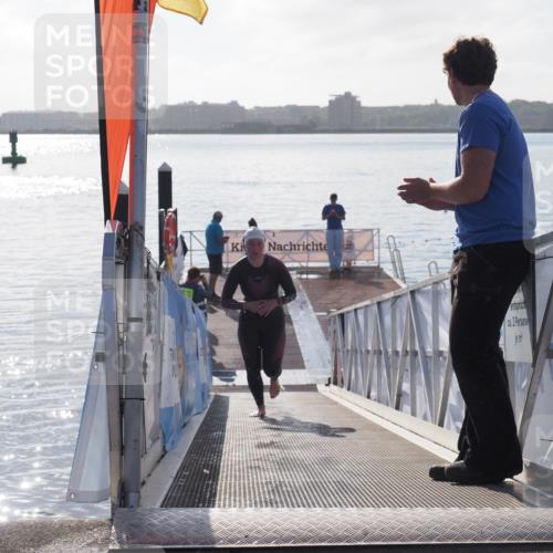 17.08.2025 - KN Förde Triathlon 2025 MichiJ http://msf.ph/oto/8576846 17.08.2025 09:12:26 Schwimmen 127, 127 meine-sportfotos.de