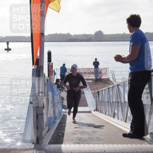 17.08.2025 - KN Förde Triathlon 2025 MichiJ http://msf.ph/oto/8576852 17.08.2025 09:12:27 Schwimmen 127, 127 meine-sportfotos.de