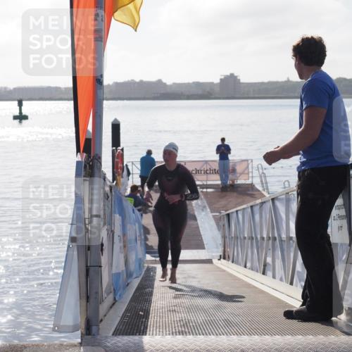 17.08.2025 - KN Förde Triathlon 2025 MichiJ http://msf.ph/oto/8576854 17.08.2025 09:12:27 Schwimmen 127, 127 meine-sportfotos.de