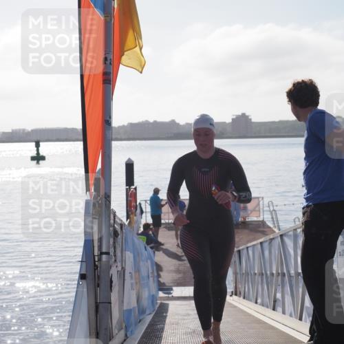 17.08.2025 - KN Förde Triathlon 2025 MichiJ http://msf.ph/oto/8576878 17.08.2025 09:12:28 Schwimmen 127, 127 meine-sportfotos.de