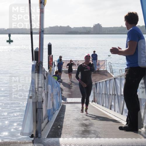 17.08.2025 - KN Förde Triathlon 2025 MichiJ http://msf.ph/oto/8576909 17.08.2025 09:12:47 Schwimmen 136, 136, 142 meine-sportfotos.de
