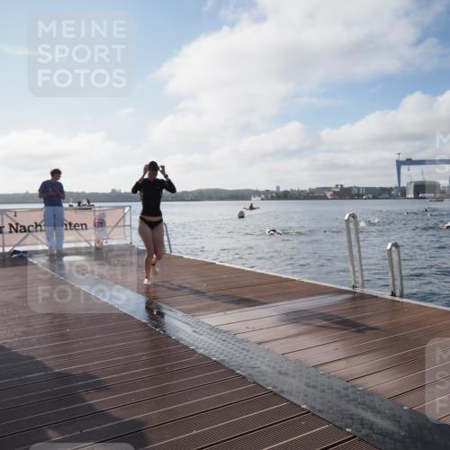 17.08.2025 - KN Förde Triathlon 2025 KatJ http://msf.ph/oto/8576953 17.08.2025 09:15:40 Schwimmen 131, 131, 141 meine-sportfotos.de